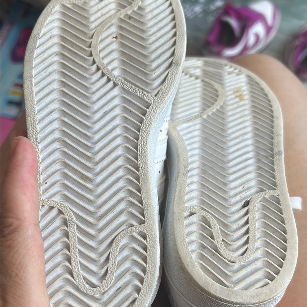 adidas Kids White Sneakers with Colorful Side Detail - Picture 9 of 9